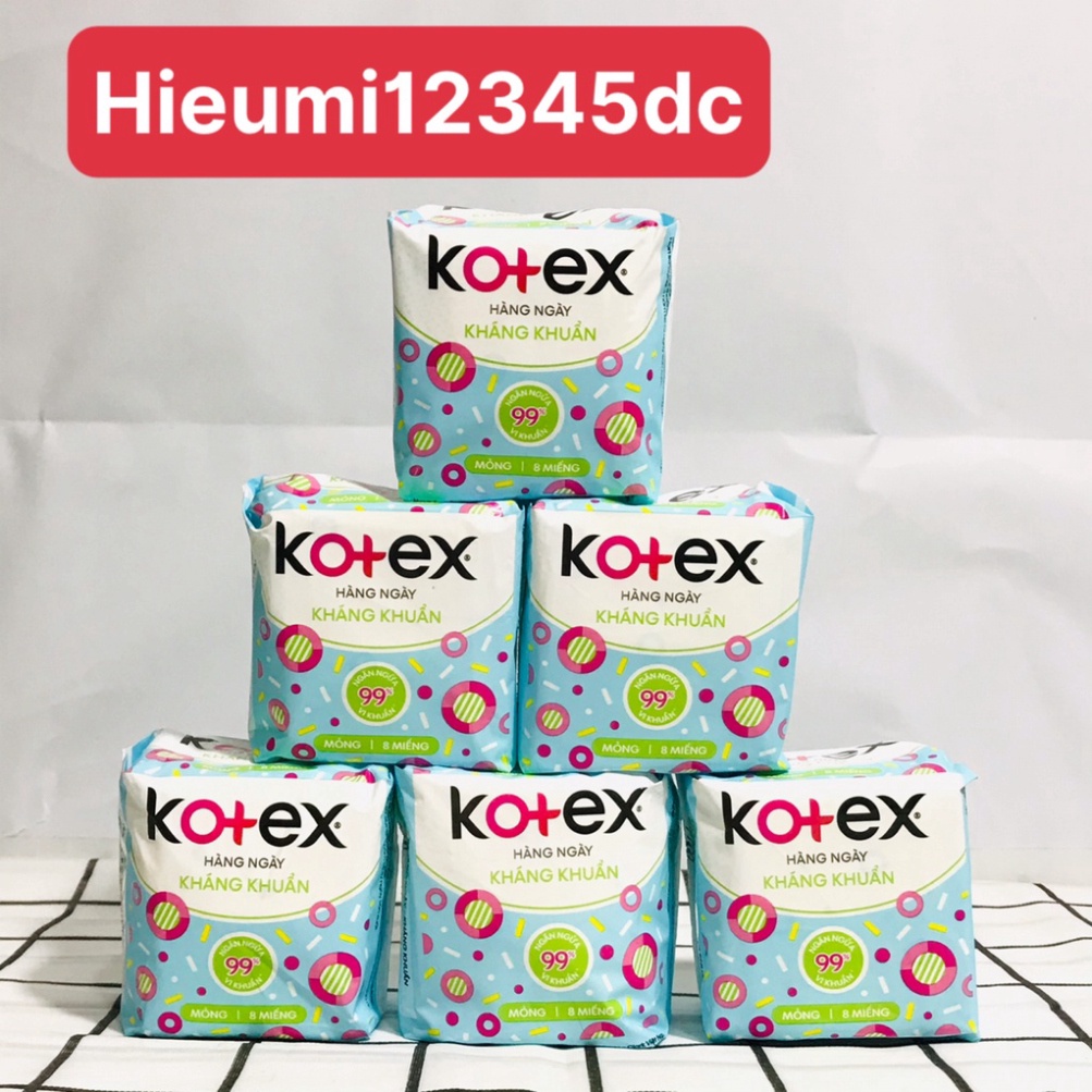 Băng vệ sinh Kotex hàng ngày kháng khuẩn 8 miếng/gói -8073
