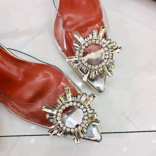 Giày cao gót nơ đá hoa mặt trời