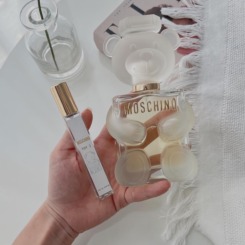 Nước hoa Mos.chino Toy 2
