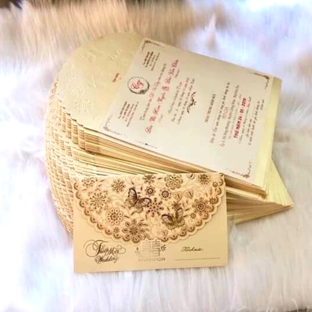 THIỆP CƯỚI VIP MẠ VÀNG, DẬP NỔI SANG TRỌNG (đã bao gồm công in nội dung hoàn chỉnh)