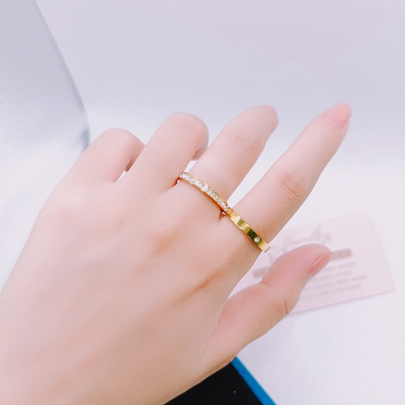 Nhẫn titan 2 chiếc không đen không gỉ