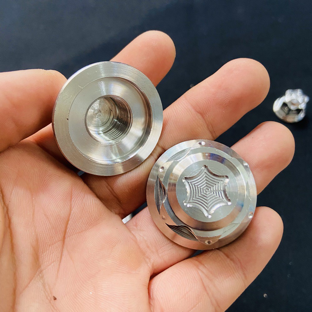 Tán sau gắn cốt đùm sau xe VARIO, tán SALAYA inox 304 không gĩ trang trí xe máy