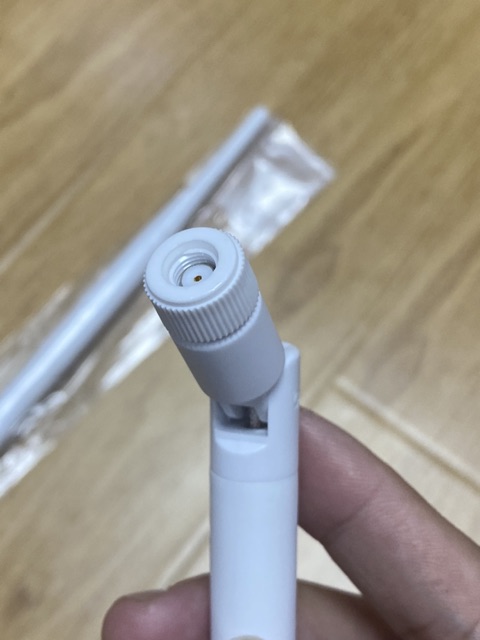 Anten 6dBi 2.4Ghz Chuẩn Sma Chính Hãng Lấy Từ Wifi Zyxel Ra Dùng Cho Các Thiết Bị Thu Phát Wifi