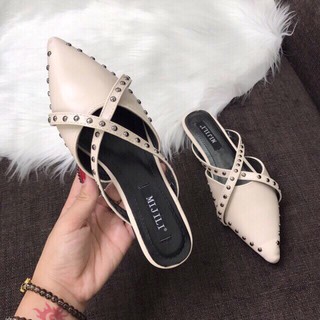 Sục viền đinh da lỳ mềm êm chân