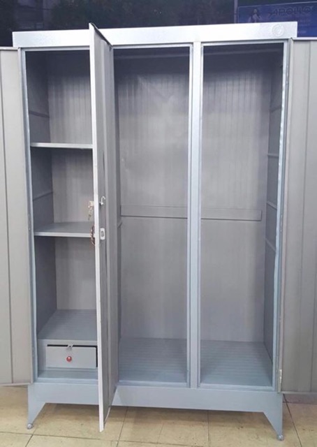 Tủ quần áo sắt 3 cửa ngang 1m2 cao 1m8 nhiều màu | BigBuy360 - bigbuy360.vn