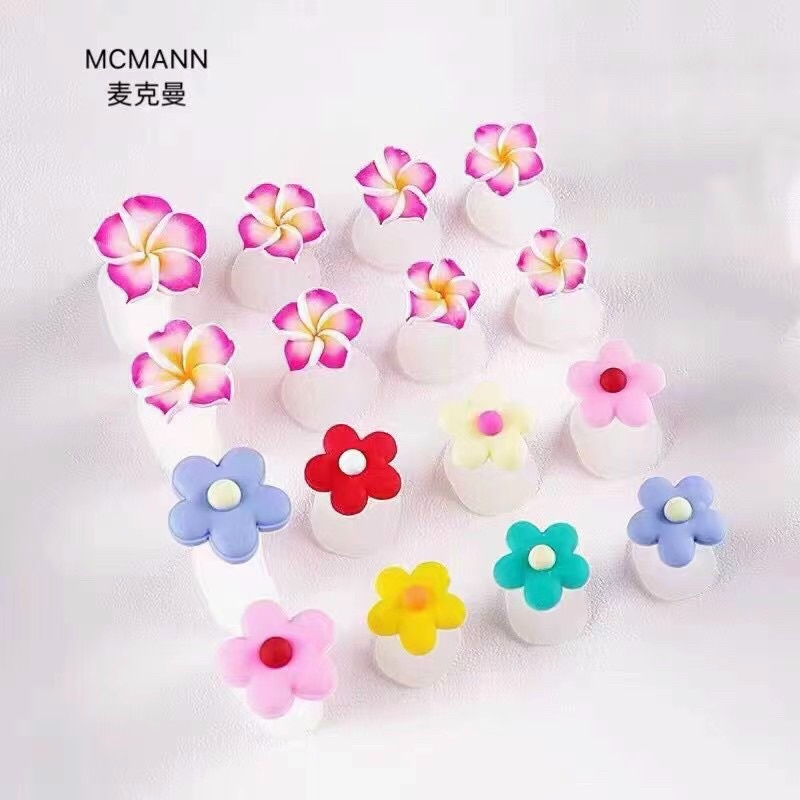 Kẹp tách ngón chân khi làm móng nail mẫu siêu dễ thương