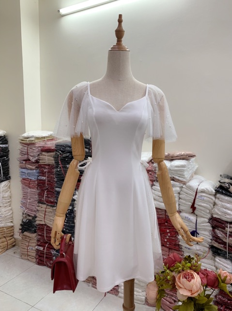 Đầm xoè phối lưới nhũ đính hạt/ đầm dự tiệc | BigBuy360 - bigbuy360.vn