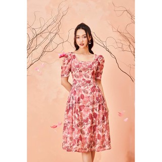 Váy voan hoa hồng cổ vuông