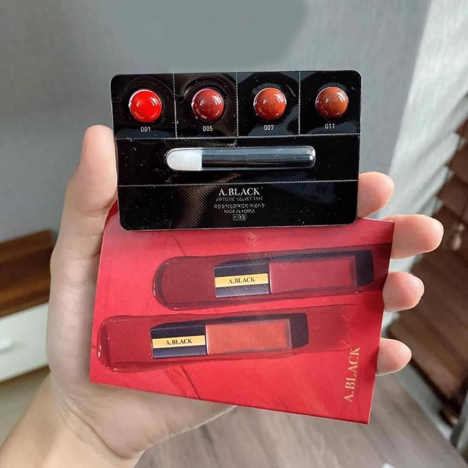 Hàng dùng thử son a.black