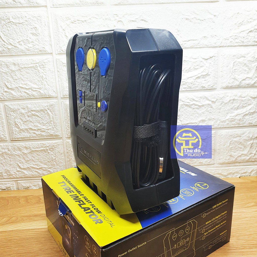 Máy Bơm Lốp tự ngắt Michelin 12266 - Dùng bơm lốp cho ô tô và xe máy.