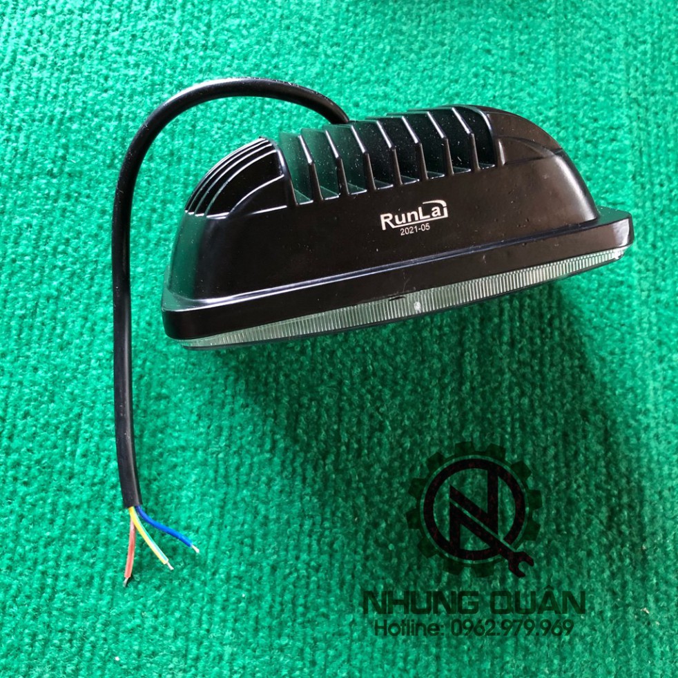 1 ĐÔI Đèn Led 8 Mắt Runlai .Siêu bền. Siêu Sáng . sử dụng chung điện 12v và 24v