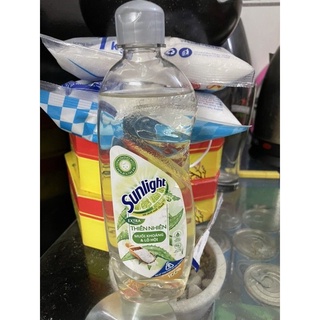 Chai nước rửa chén Sunlight 370gr thiên nhiên muối khoáng