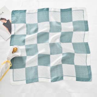 khăn choàng cổ lụa vuông size 70x70cm đa năng