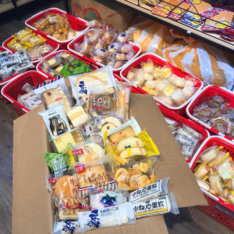 Thùng Bánh Mix 1kg
