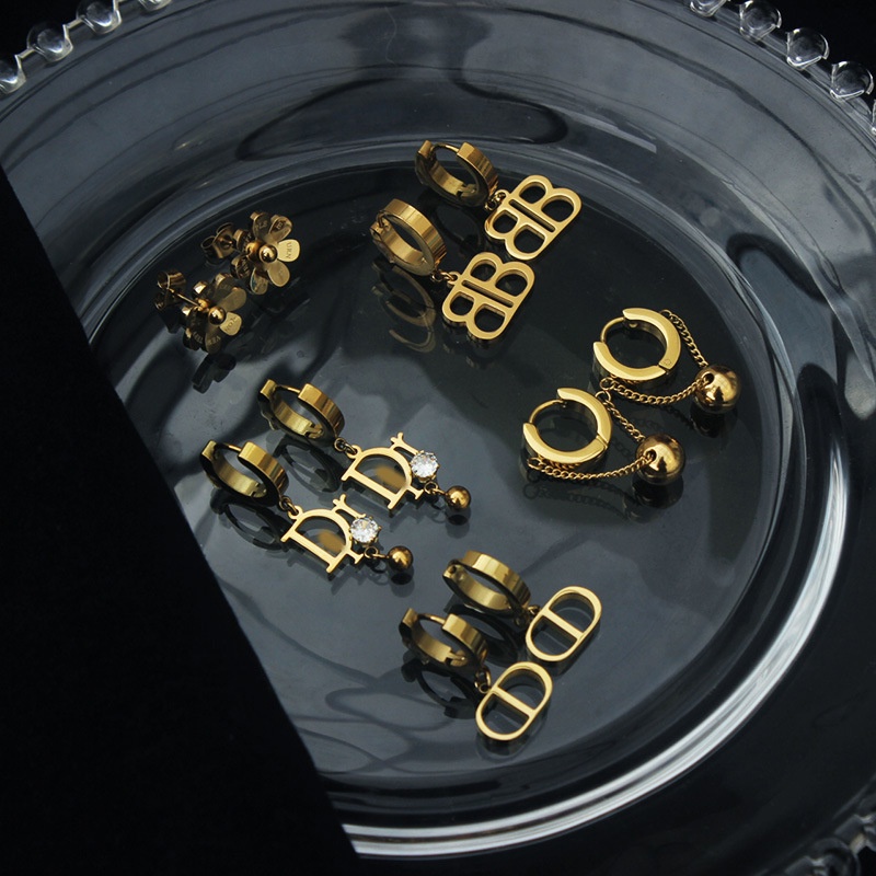 Khuyên tai thép titan hình bông hoa màu vàng sang trọng hợp thời trang cho nữ