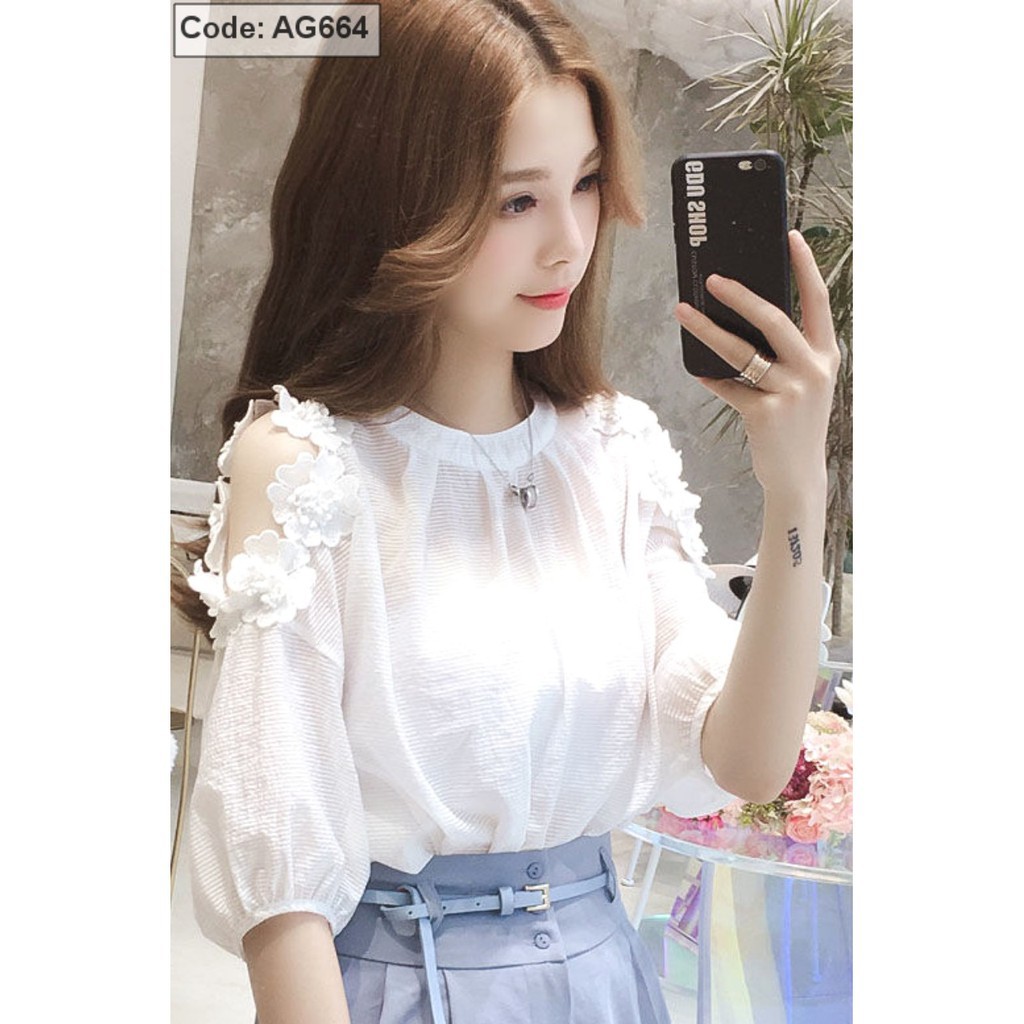 Áo Sơ Mi Nữ Vải Voan Hoa Nổi Trễ Vai Tay Lỡ Freesize từ 40 đến 53kg Với 2 Màu Trắng Và Xanh Biển | BigBuy360 - bigbuy360.vn