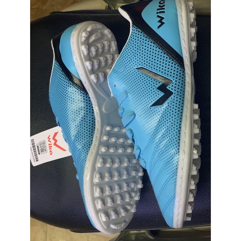 GIÀY ĐÁ BÓNG SÂN CỎ NHÂN TẠO THƯƠNG HIỆU WIKA ULTRA 4 XANH NGỌC