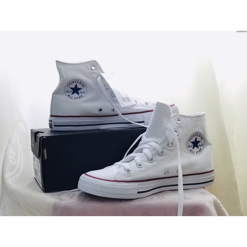 Thanh lý giầy Converse Chuck Talor Classic đủ tag, hộp, túi, hàng mới 100%