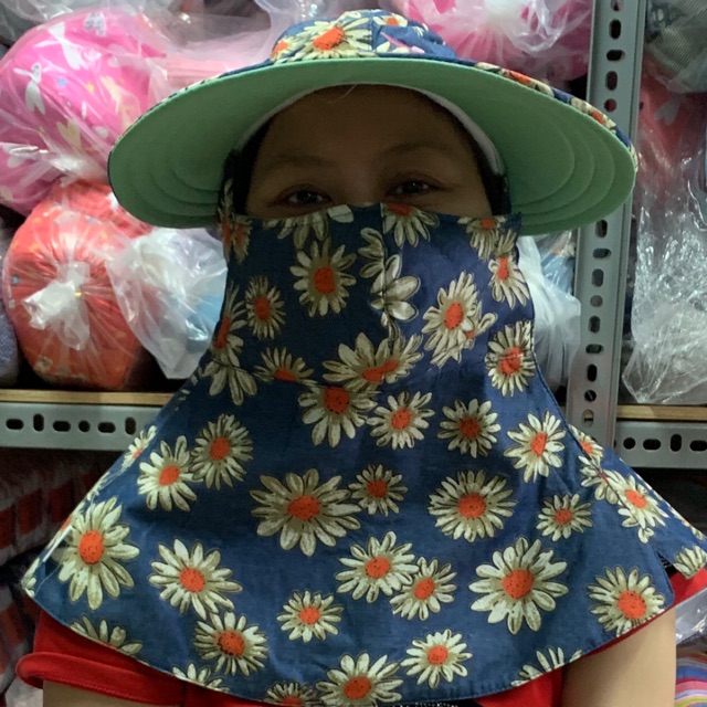 nón chống nắng vành jean Hùng Tiến