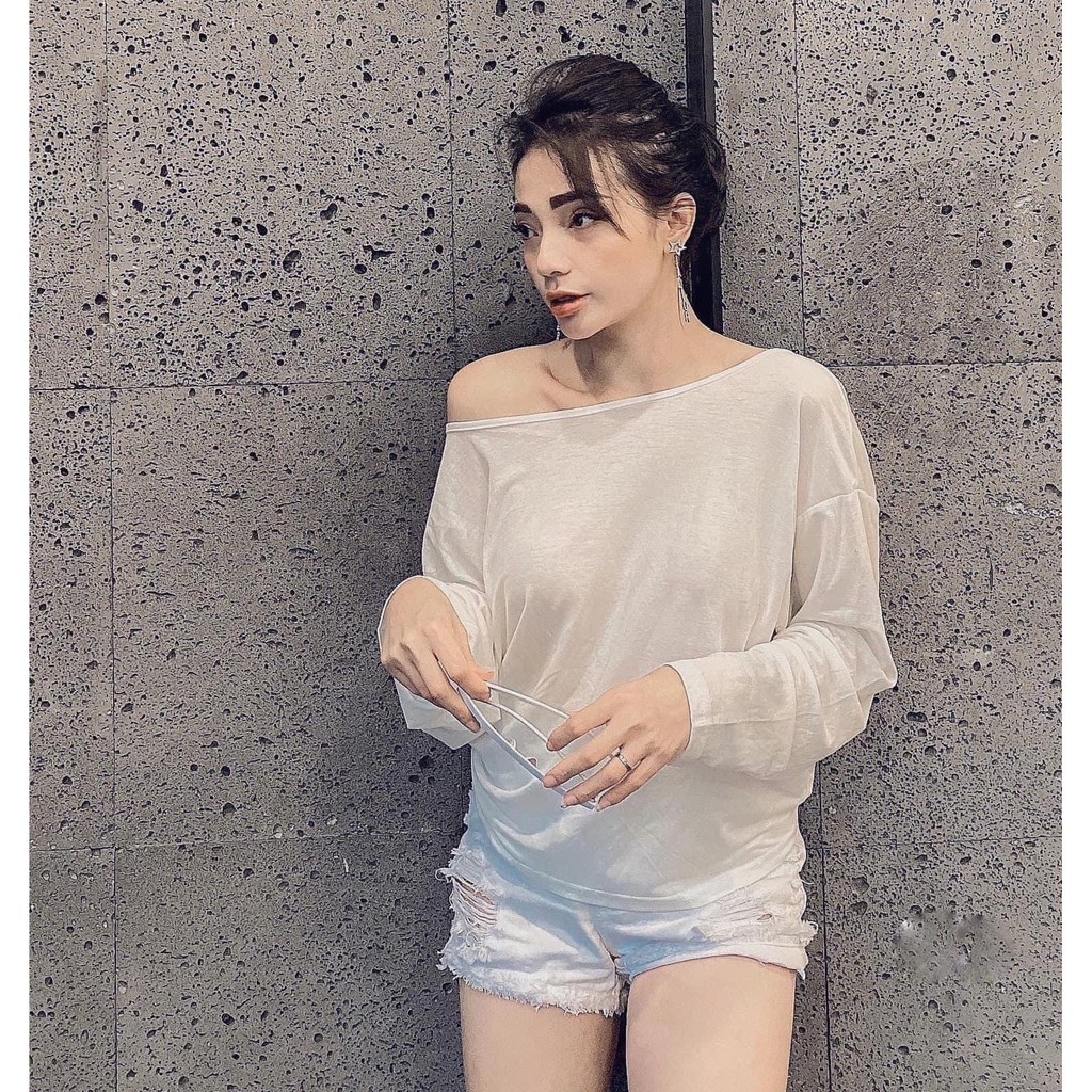 Áo thun tay dài hở lưng dây chuỗi hạt