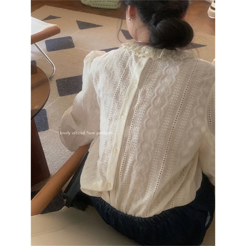 Áo Nữ Tay Dài Cổ Tròn Phối Ren Phong Cách Hàn Quốc