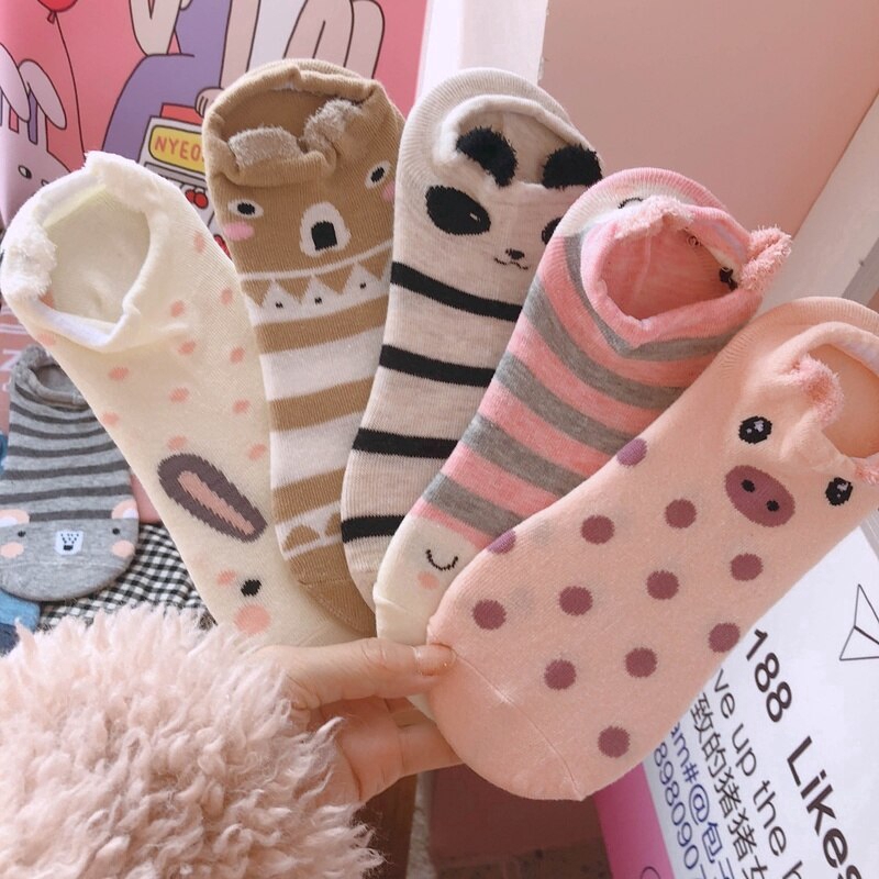 Vớ hoạt hình 3D dễ thương cho nữ