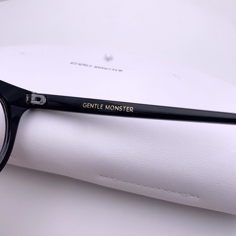 Gọng kính cận GM Milan dáng tròn bản full hot trend | BigBuy360 - bigbuy360.vn