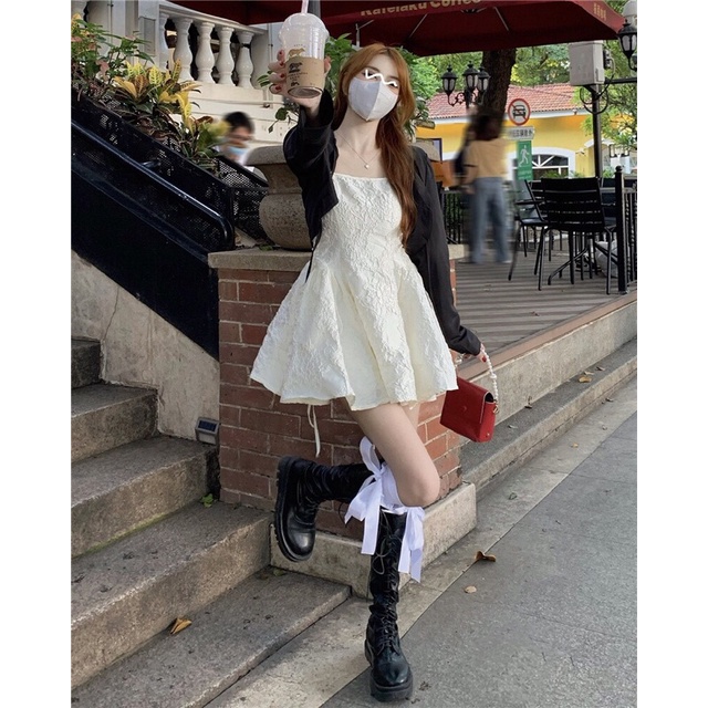 Đầm 2 dây dáng xoè. Váy 2 dây chất gấm tafta siêu sang chảnh cho các buổi tiệc phong cách nữ tính