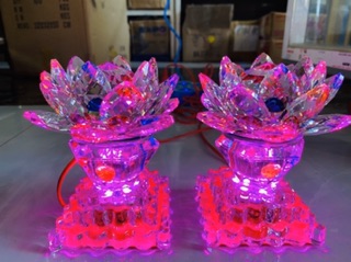 Đèn Thờ Hoa Sen Pha Lê (1 cặp)