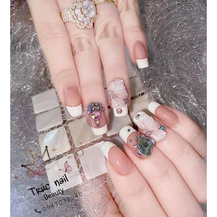 Hoa Bột - Hoa Nail - Cúc Nhọn Giá 1 Bông