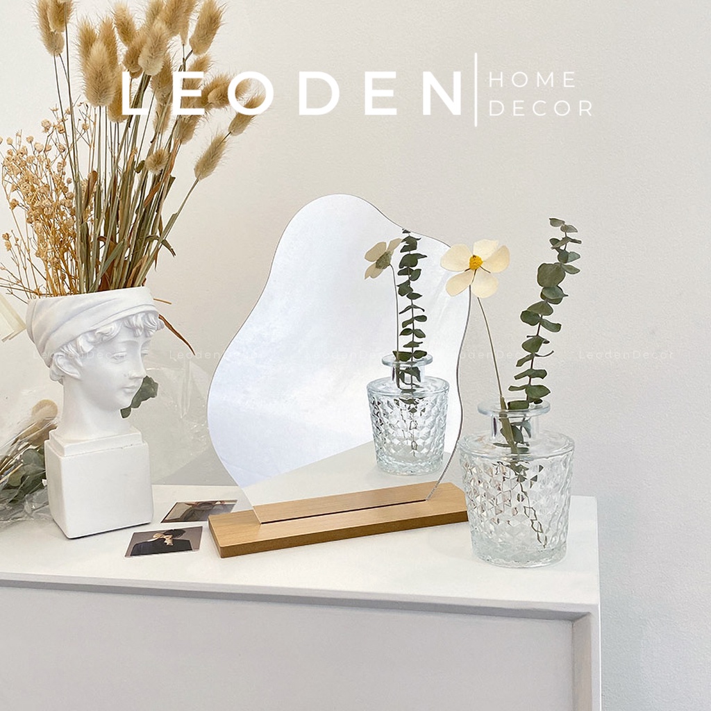 Gương để bàn trang điểm đế gỗ hình đám mây, gương trang điểm phong cách Hàn Quốc – LEODEN Decor