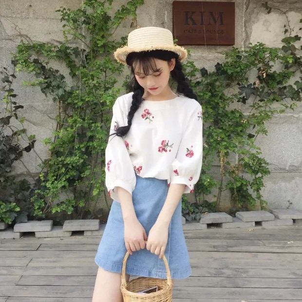 Áo Voan Tay Lỡ Form Xuông In Hình Hoa Phong Cách Nhật Bản TTS0857