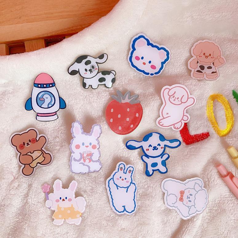 Phụ kiện, sticker, pin, cài trang trí áo, balo, túi ví mẫu gẫu vũ trụ