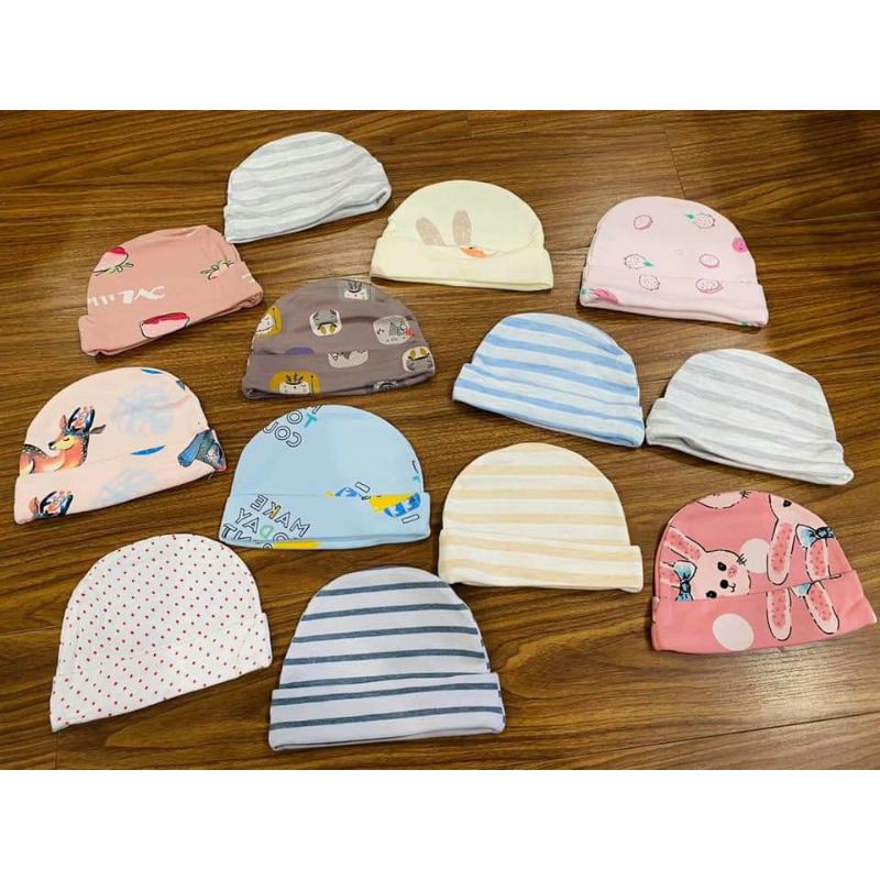 Mũ sơ sinh xuất dư