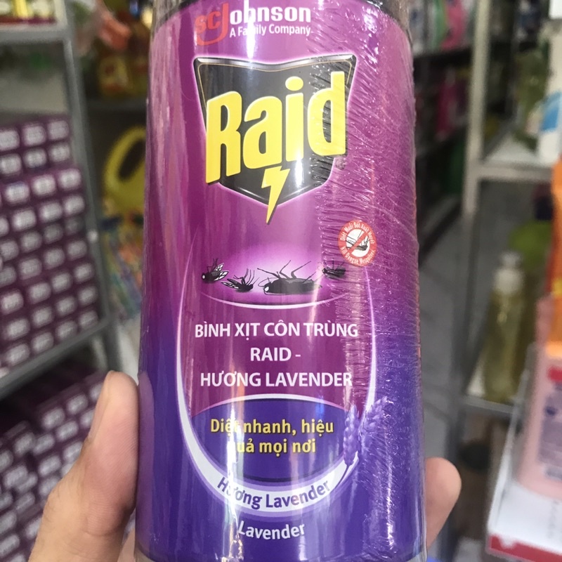 Bình xịt côn trùng Raid hương lavender 300ml