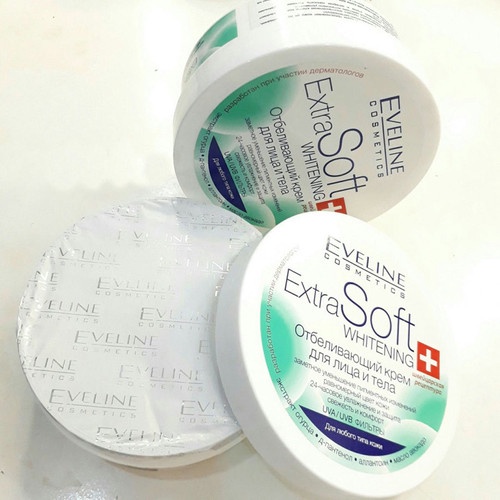 Kem dưỡng da trắng da mặt và toàn thân Eveline Extra Soft - 200ml