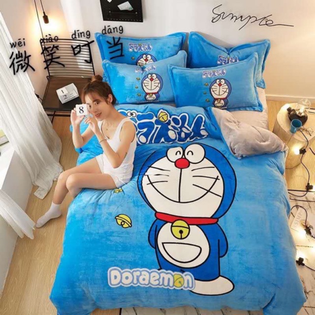 BỘ DRAP & CHĂN PHAO NỈ NHUNG 3D - DOREMON MẶT ĐỨNG