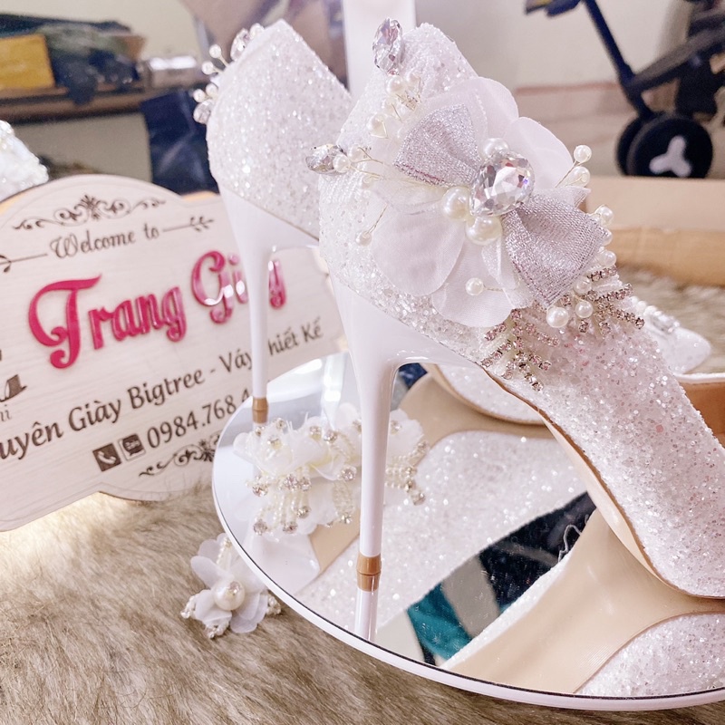 GIÀY CƯỚI SEQUINT ĐÍNH HOA NGỌC HANDMADE, GIÀY CƯỚI CÔ DÂU CÓ SẴN