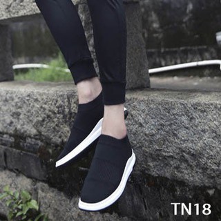 [ GÍA HỦY DIỆT ] Giày Sneaker Thể Thao Đế Êm Chất Vải Cao Cấp [Màu Đen - TN18]