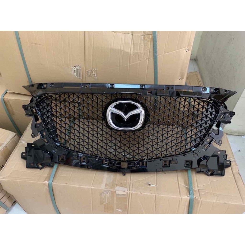 Mặt ca lăng độ thay thế cho Mazda 3 2017-2019