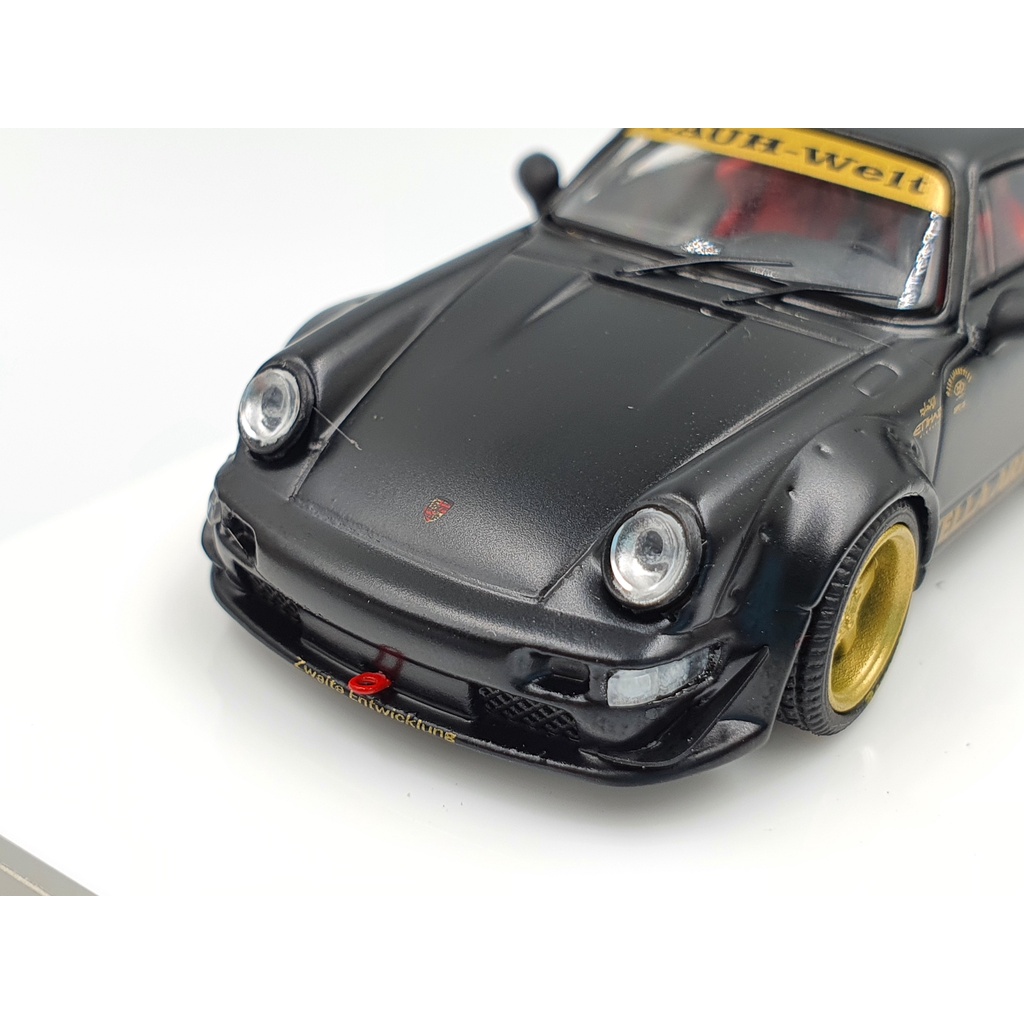 Xe Mô Hình Porsche Rauh-Welt Stella Artois 1:64 Time Micro x Moxtoys ( Đen )