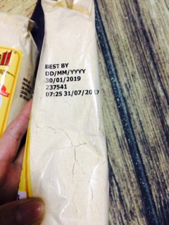 100g Bột bắp (bột ngô) hữu cơ Bob's Red Mills date [02/2023]
