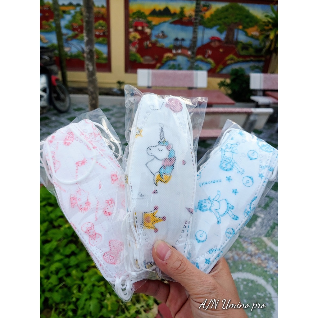Túi 10 cái khẩu trang y tế 4D cao cấp trẻ em 3 lớp kháng khuẩn