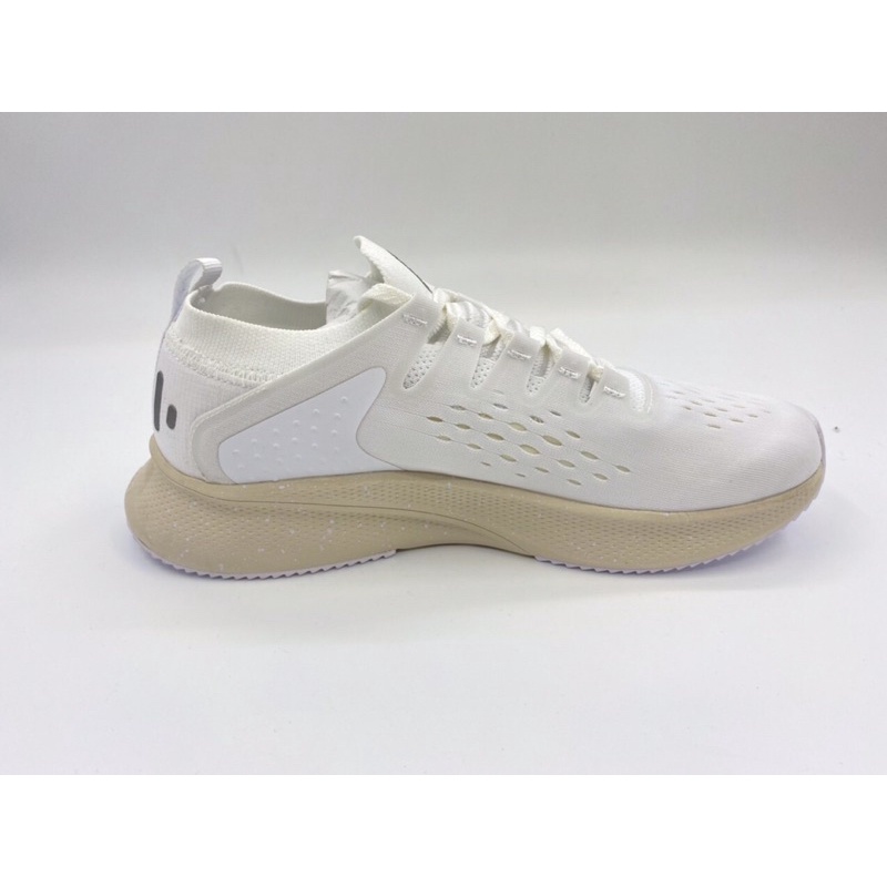 Giày thể thao nam nữ Manggo