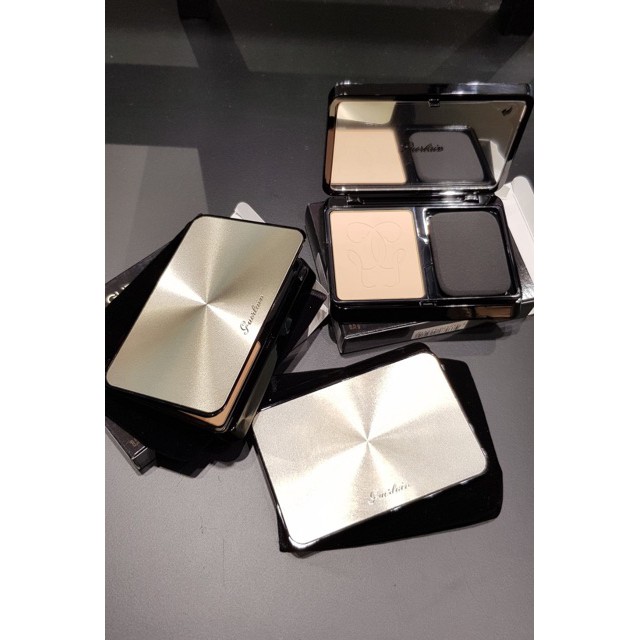 Phấn Phủ Dạng Nén Guerlain Lingerie De Peau Compact Foundation - 01N Tres Clair 8.5g | BigBuy360 - bigbuy360.vn