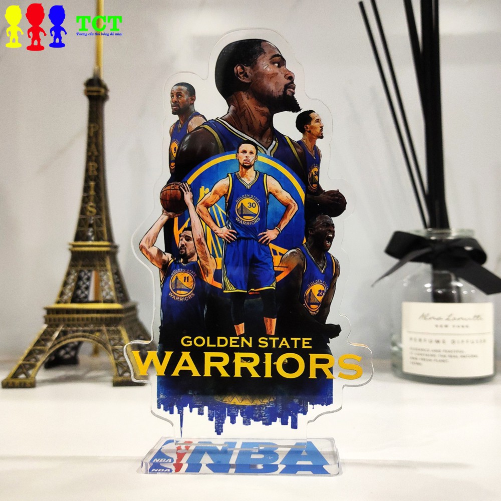 Tượng standee acrylic cầu thủ bóng rổ Warrios Team