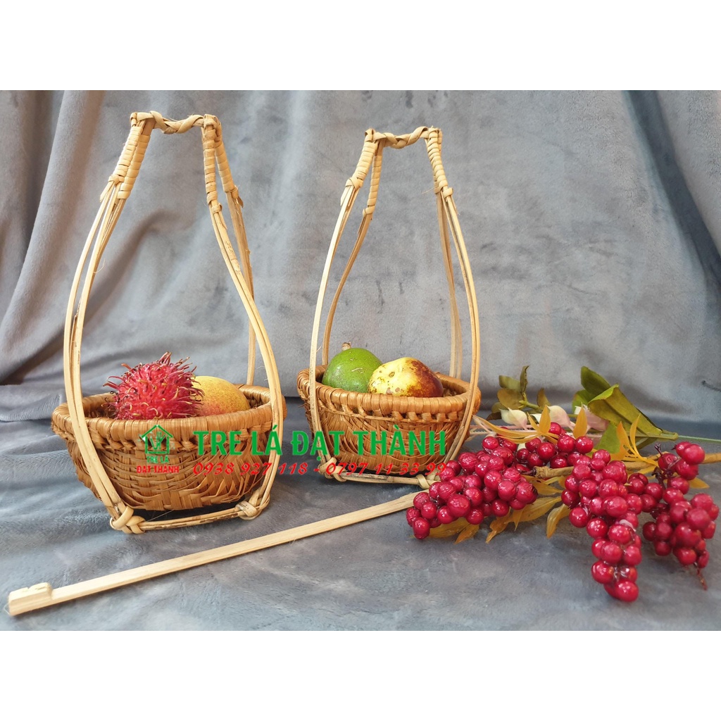 Quang gánh tre hun khói, trang trí bằng tre tự nhiên