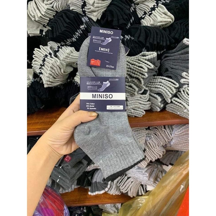 1 Đôi Tất Nam Miniso Cổ cao Hàng Xuất Khẩu Loại 1
