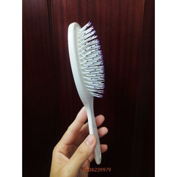Lược chải tóc chống rối kèm massage da đầu - hkm P&G