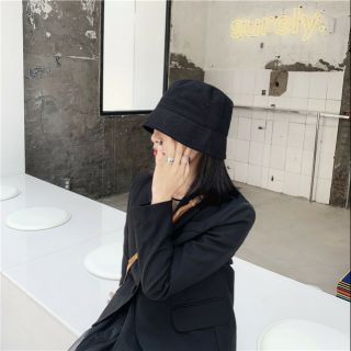 HÌNH THẬT TỰ CHỤP NÓN BUCKET MŨ BUCKET VÀNH SỤP